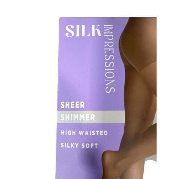 Silk Impressions Sheer Shimmer Pantyhose Size Medium 2 Pair Coffee Bean NEW - Picture 2 of 7